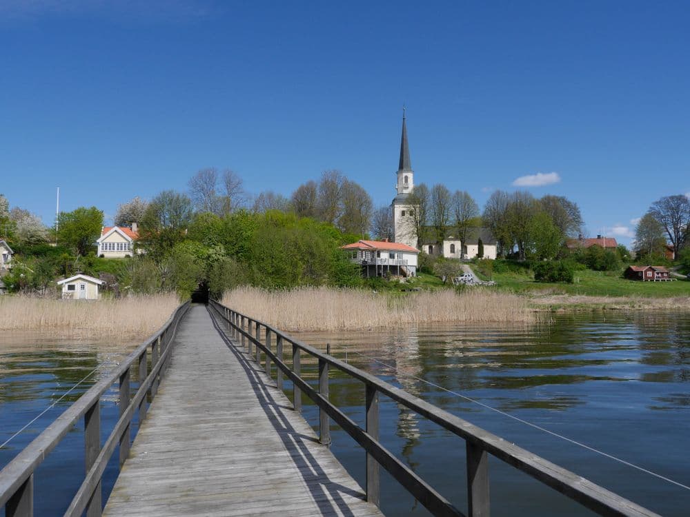 ekerö väster om stockholm